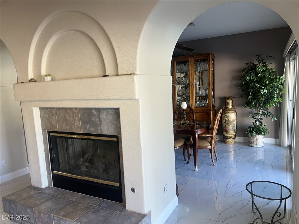 6596 Secluded Avenue Las Vegas NV 89110