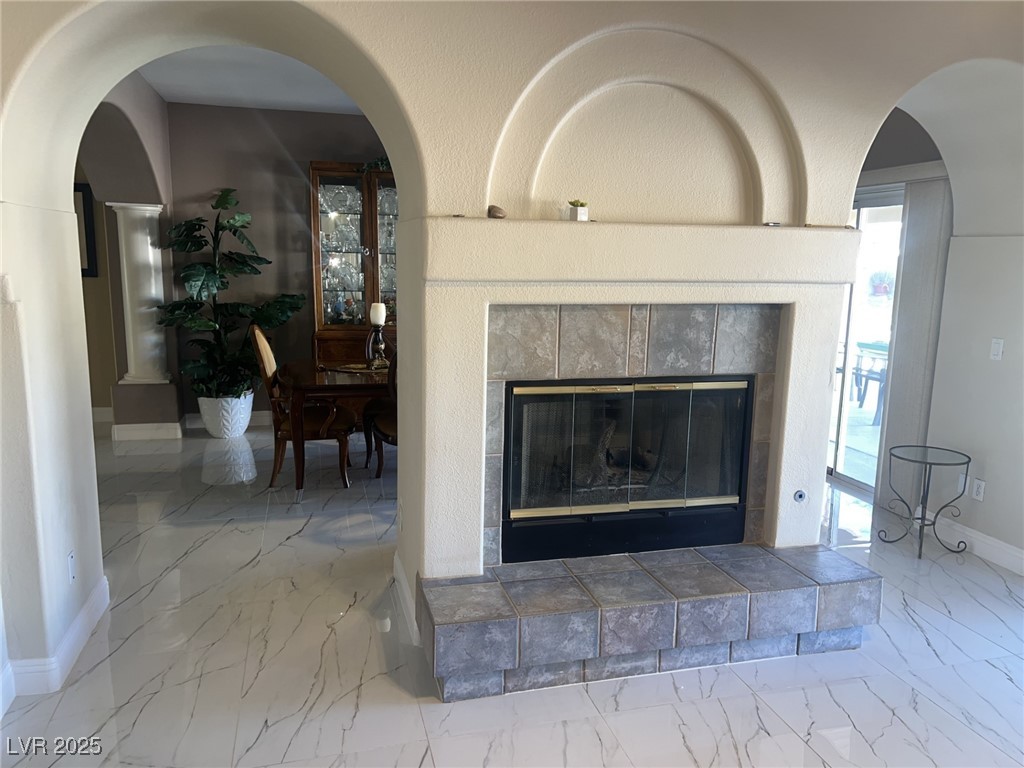 6596 Secluded Avenue Las Vegas NV 89110