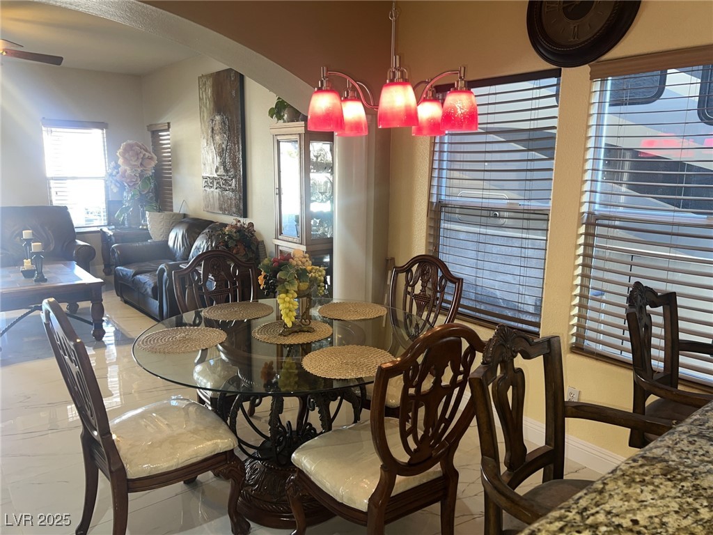 6596 Secluded Avenue Las Vegas NV 89110