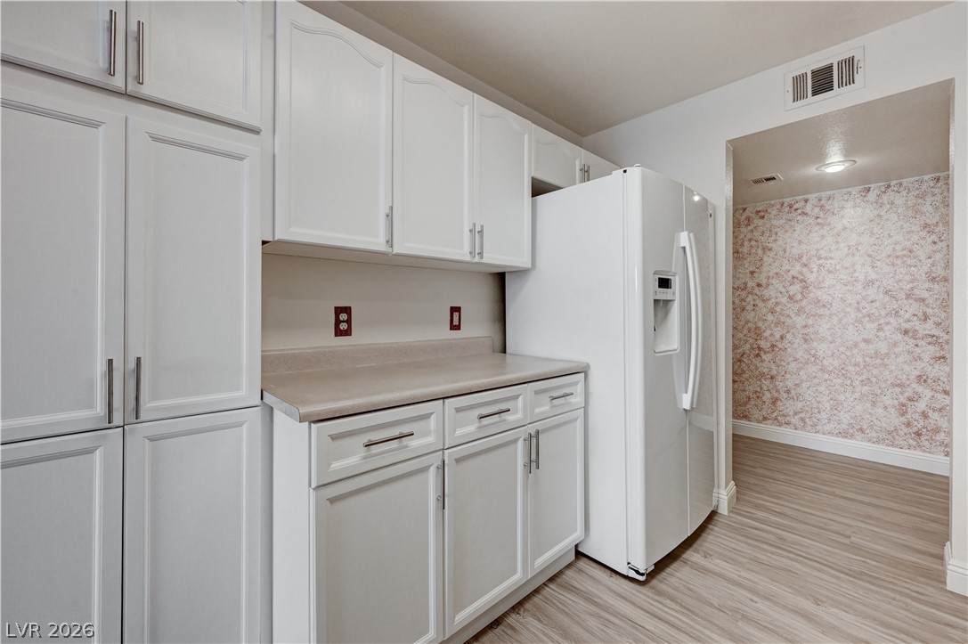 8464 Vast Horizon Avenue Las Vegas NV 89129