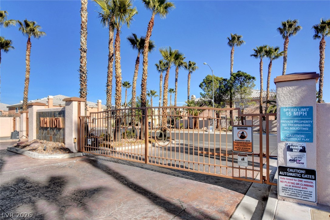 8464 Vast Horizon Avenue Las Vegas NV 89129