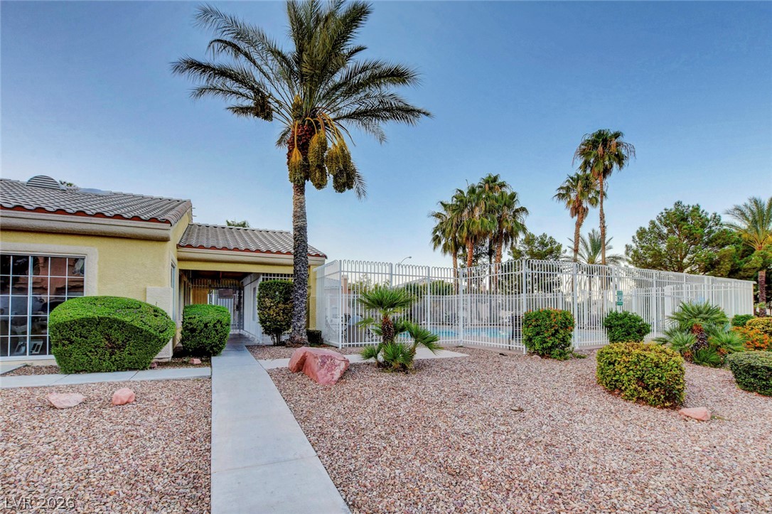 8464 Vast Horizon Avenue Las Vegas NV 89129