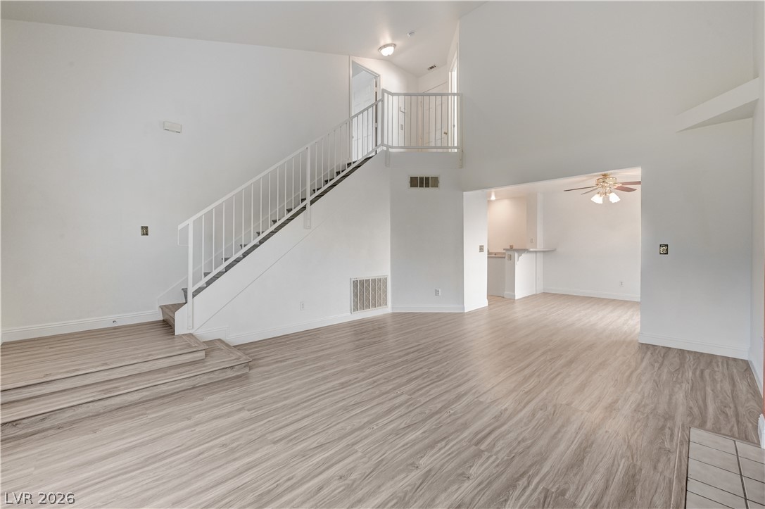 8464 Vast Horizon Avenue Las Vegas NV 89129