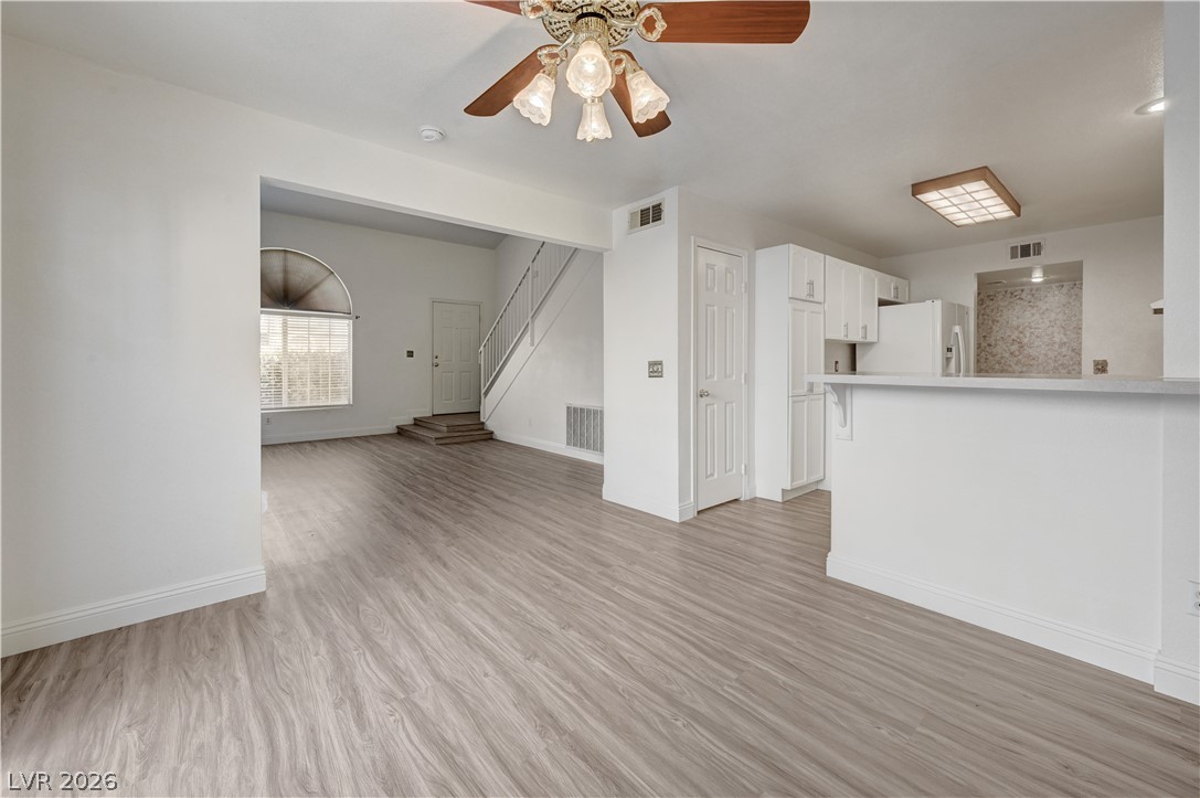 8464 Vast Horizon Avenue Las Vegas NV 89129