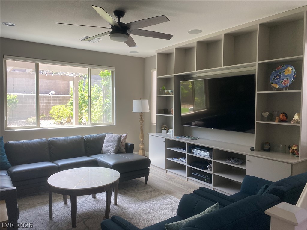 457 Bolsa Basin Avenue Las Vegas NV 89138