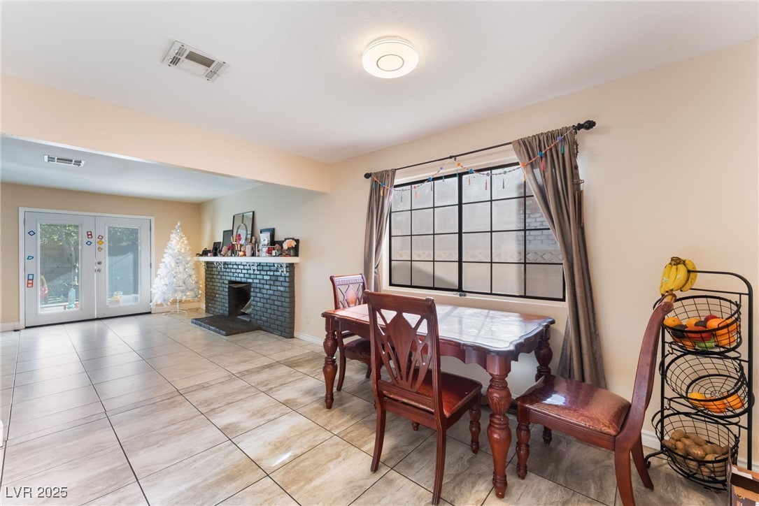 2105 El Greco Street Las Vegas NV 89102