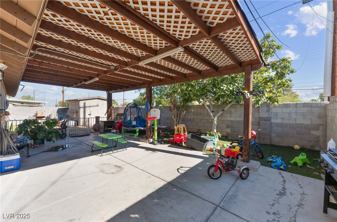 2105 El Greco Street Las Vegas NV 89102