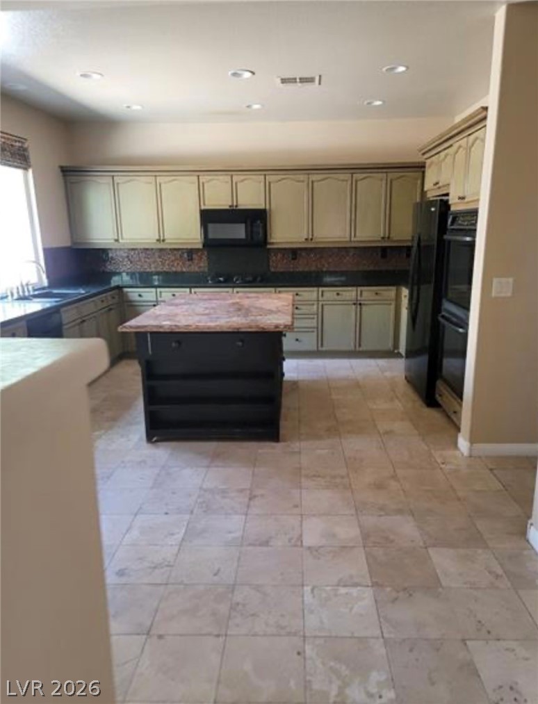 1700 Ravanusa Drive Henderson NV 89052