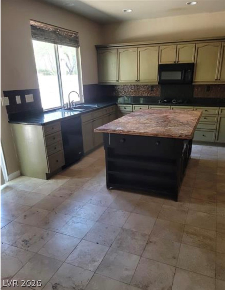 1700 Ravanusa Drive Henderson NV 89052