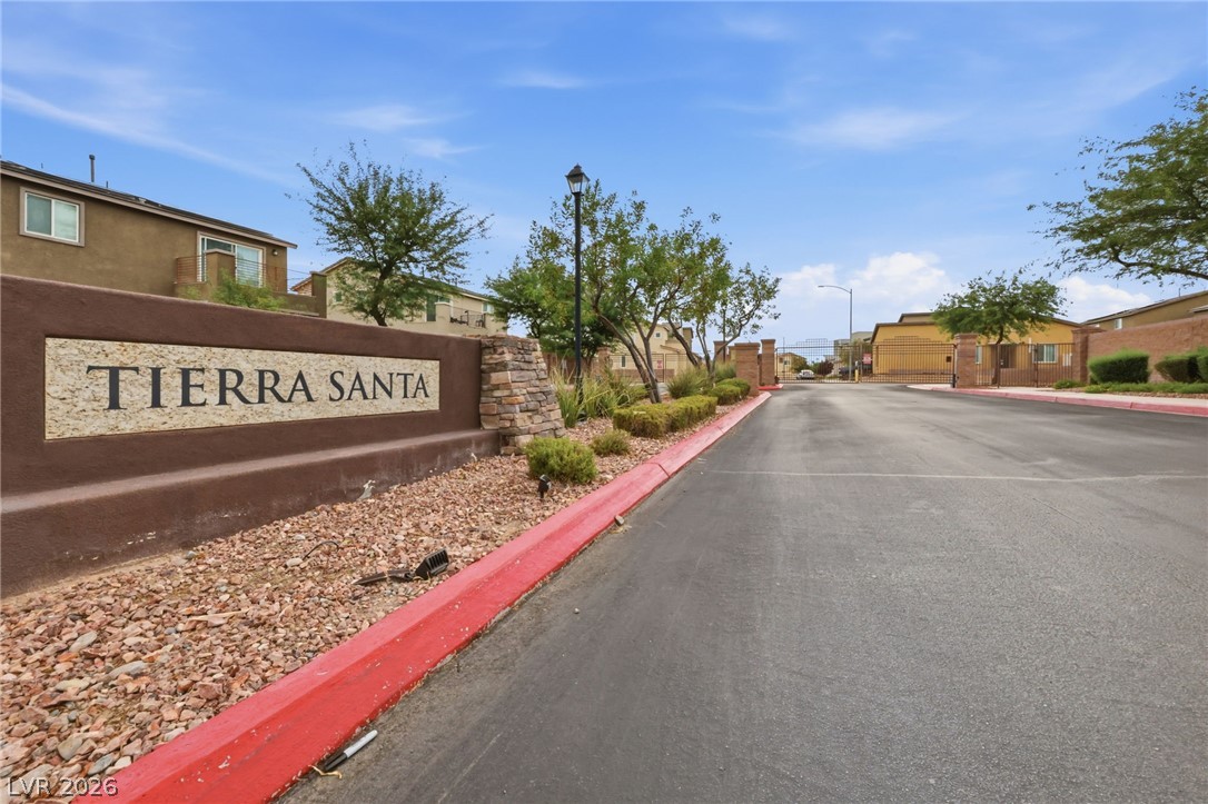 6940 Whispering Falls Drive North Las Vegas NV 89084