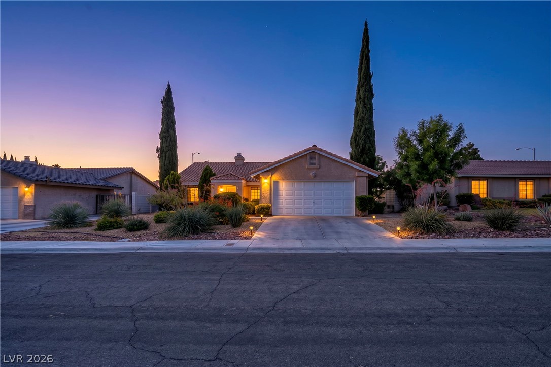 7713 Leavorite Drive Las Vegas NV 89128