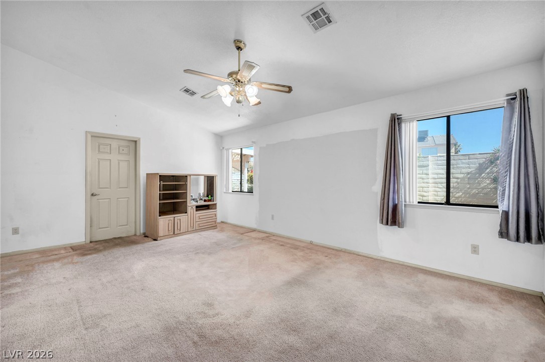 7713 Leavorite Drive Las Vegas NV 89128