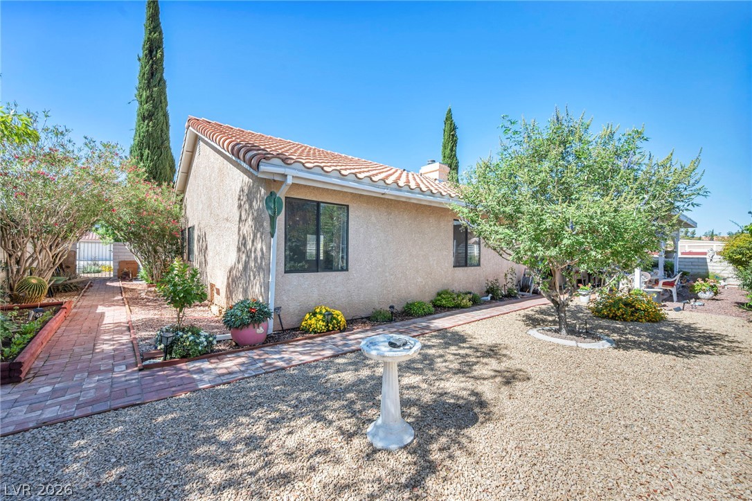 7713 Leavorite Drive Las Vegas NV 89128