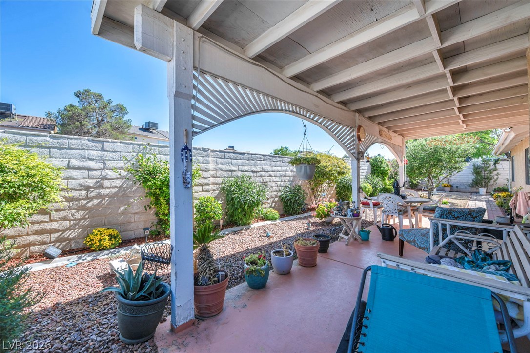 7713 Leavorite Drive Las Vegas NV 89128