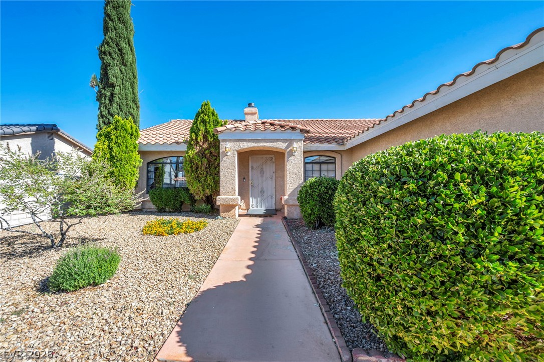 7713 Leavorite Drive Las Vegas NV 89128