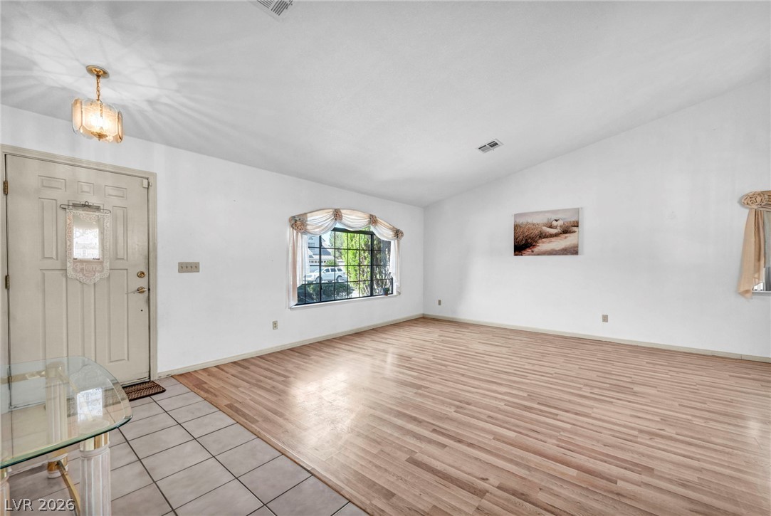 7713 Leavorite Drive Las Vegas NV 89128