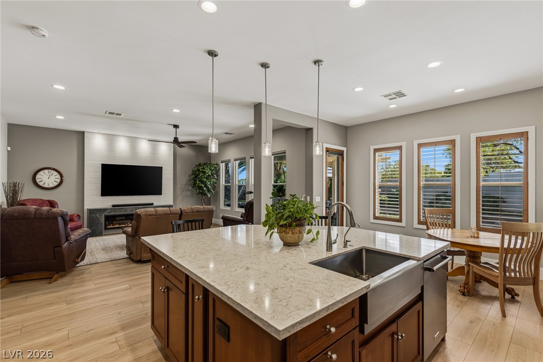10713 Beringer Drive Las Vegas NV 89144
