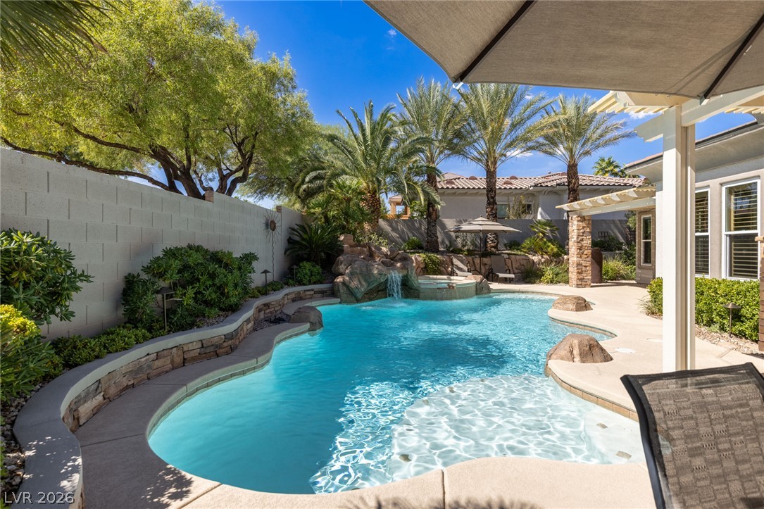 10713 Beringer Drive Las Vegas NV 89144