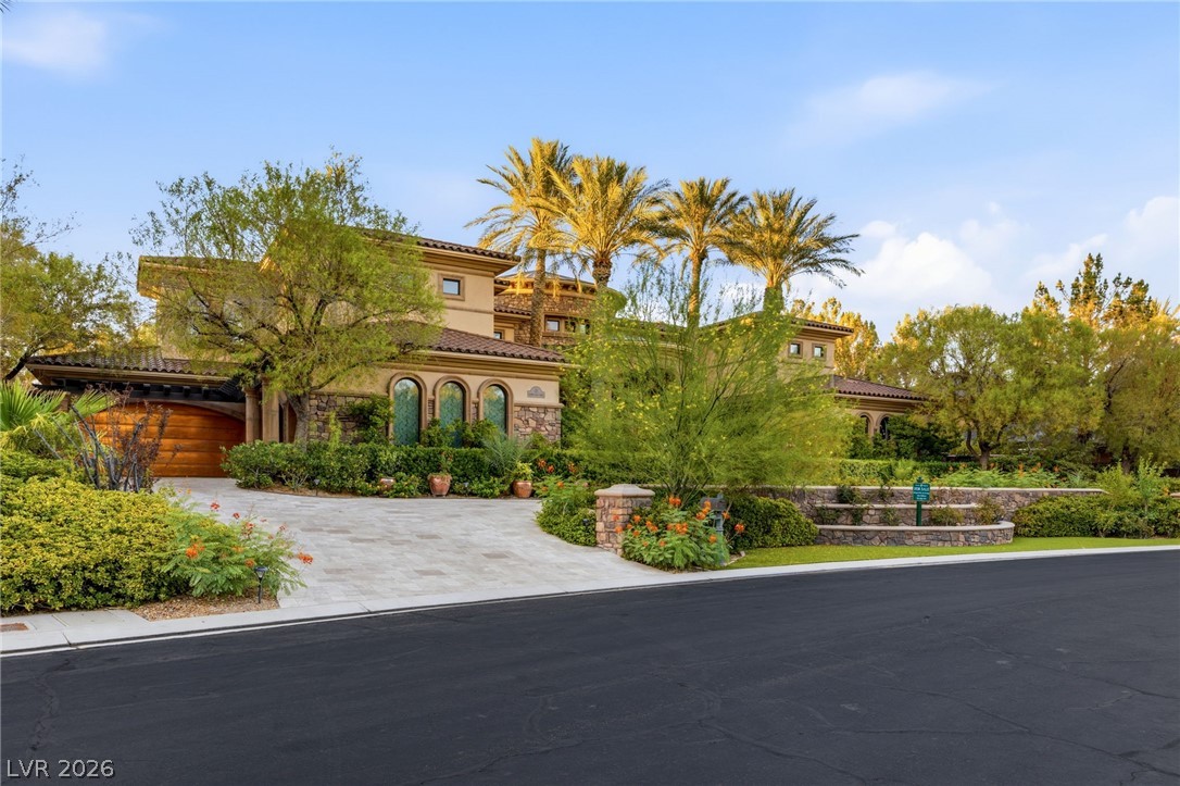 18 Olympia Hills Circle Las Vegas NV 89141