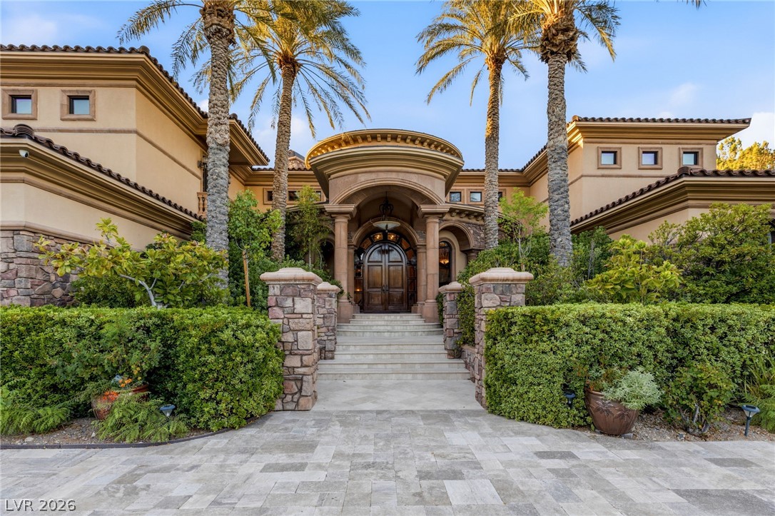18 Olympia Hills Circle Las Vegas NV 89141
