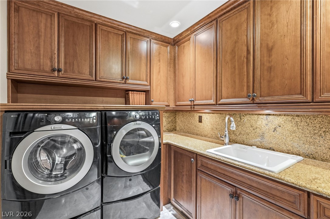 18 Olympia Hills Circle Las Vegas NV 89141