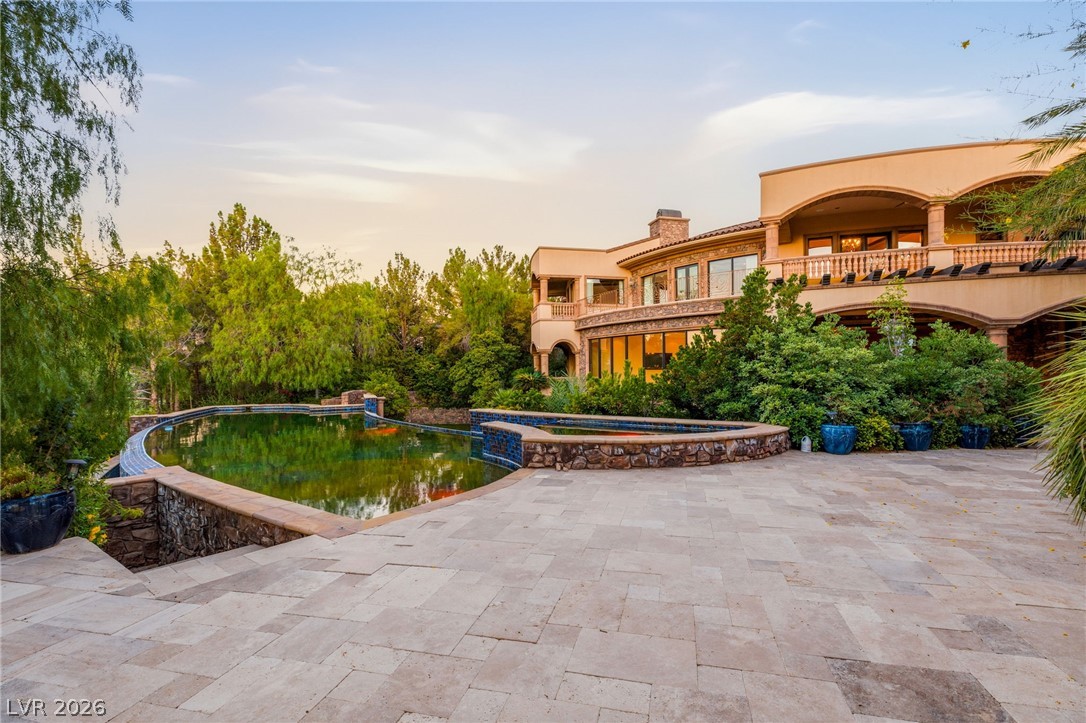 18 Olympia Hills Circle Las Vegas NV 89141