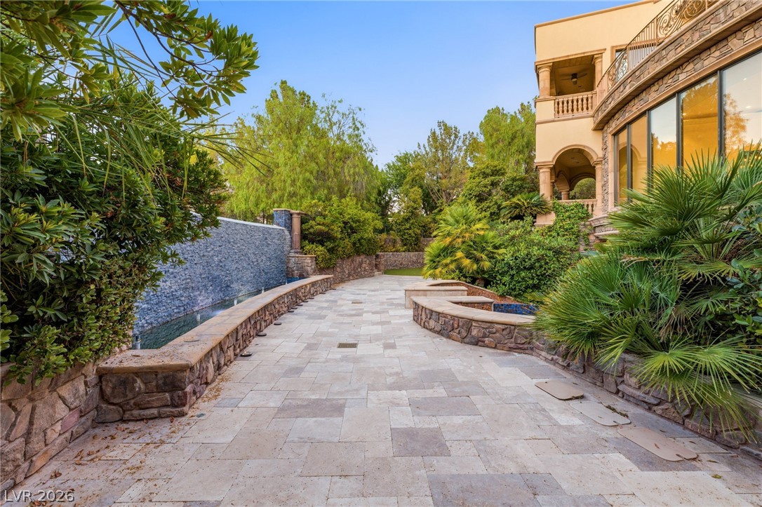 18 Olympia Hills Circle Las Vegas NV 89141