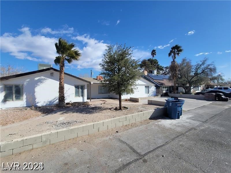1710 Shadow Mountain Place Las Vegas NV 89108