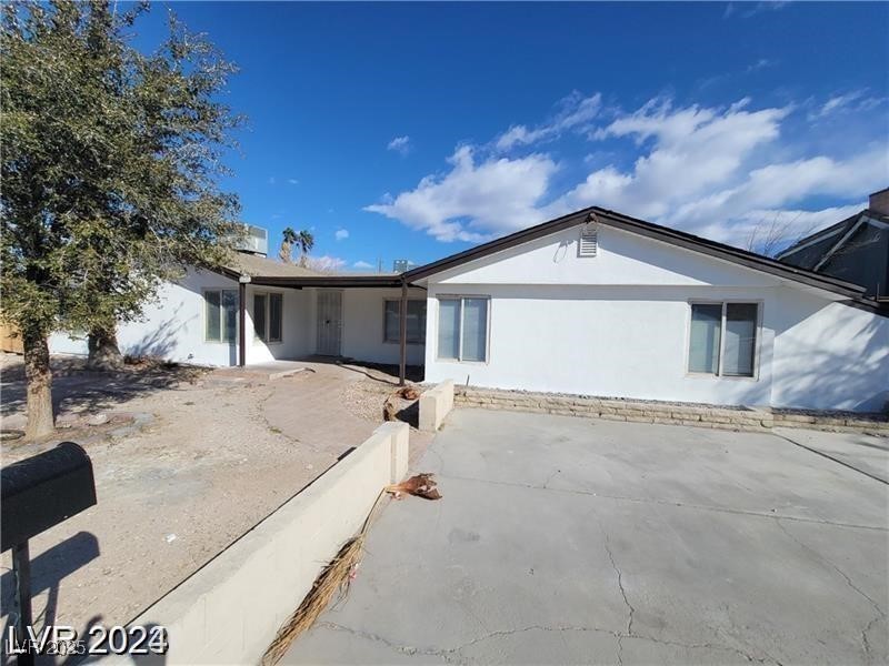 1710 Shadow Mountain Place Las Vegas NV 89108
