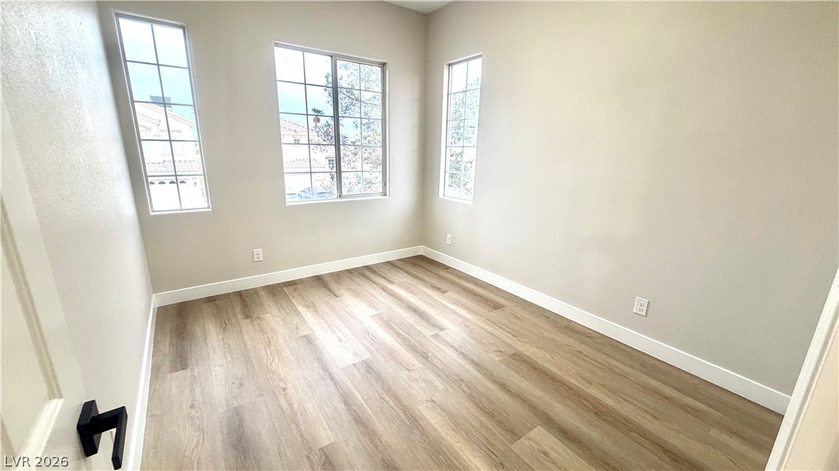 4595 Barnes Court Las Vegas NV 89147