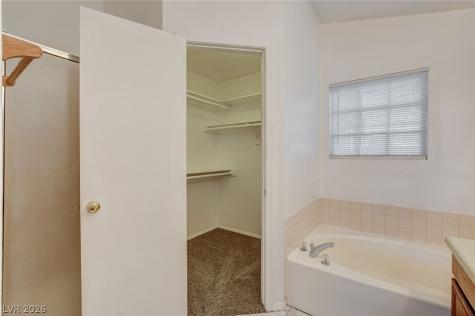 6432 Yarmouth Drive Las Vegas NV 89108