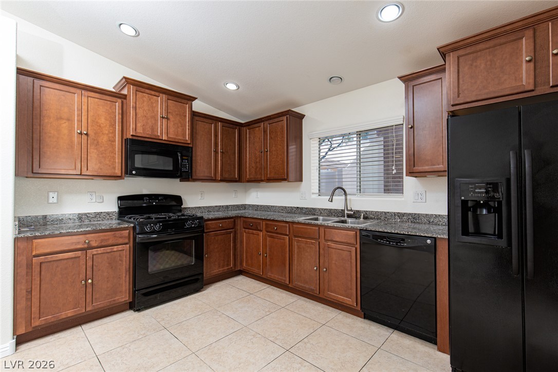 7977 Crownbeard Street Las Vegas NV 89149