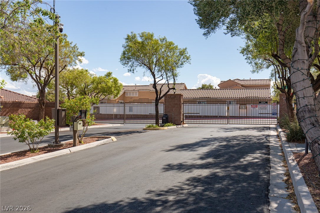 7977 Crownbeard Street Las Vegas NV 89149