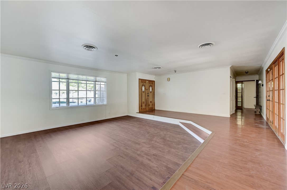 3689 North Rosecrest Circle Las Vegas NV 89121