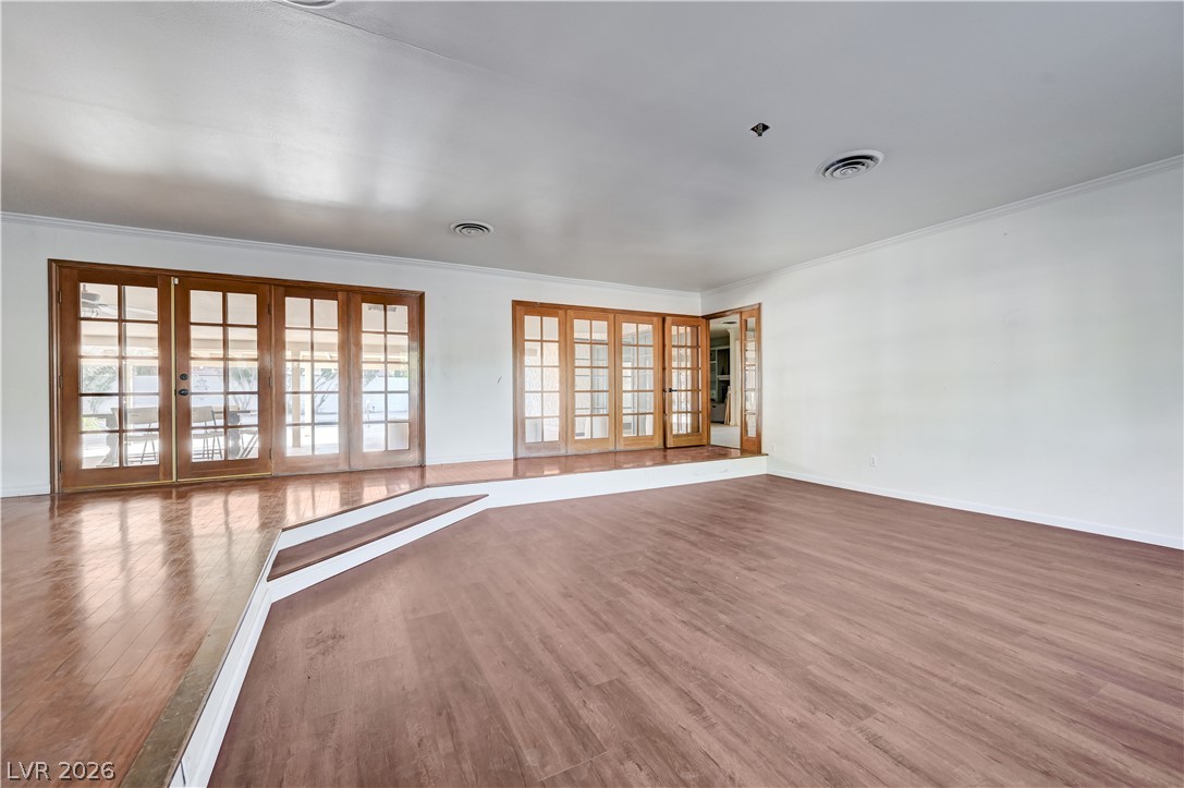 3689 North Rosecrest Circle Las Vegas NV 89121