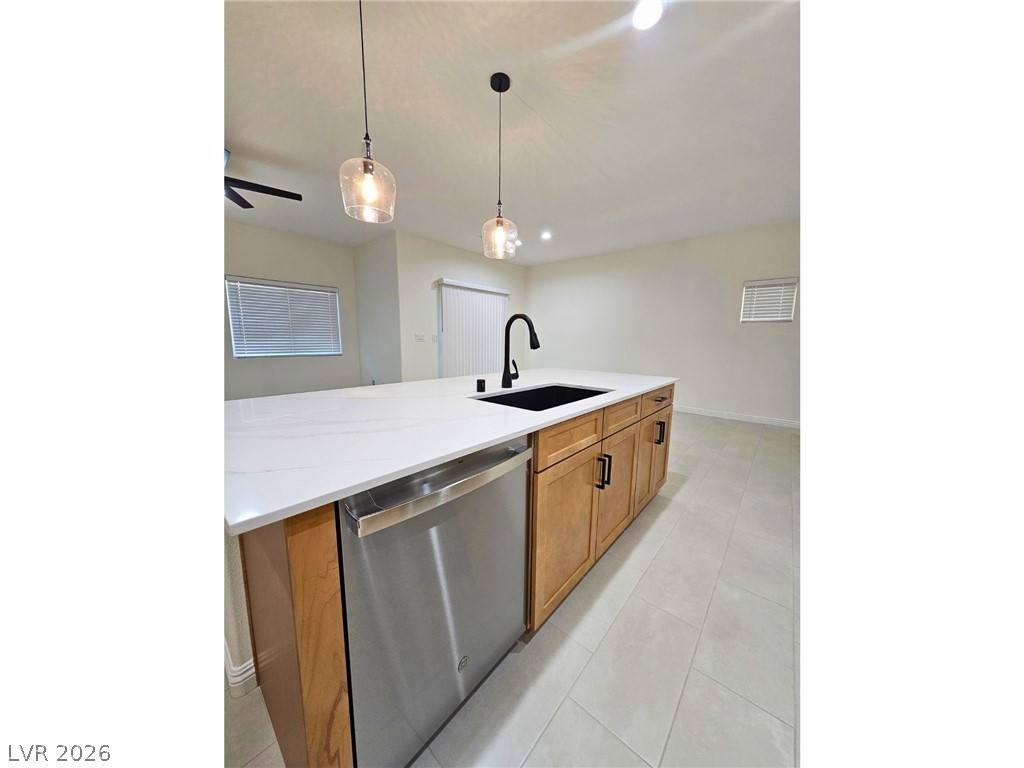8476 Spirit Vale Avenue Las Vegas NV 89117