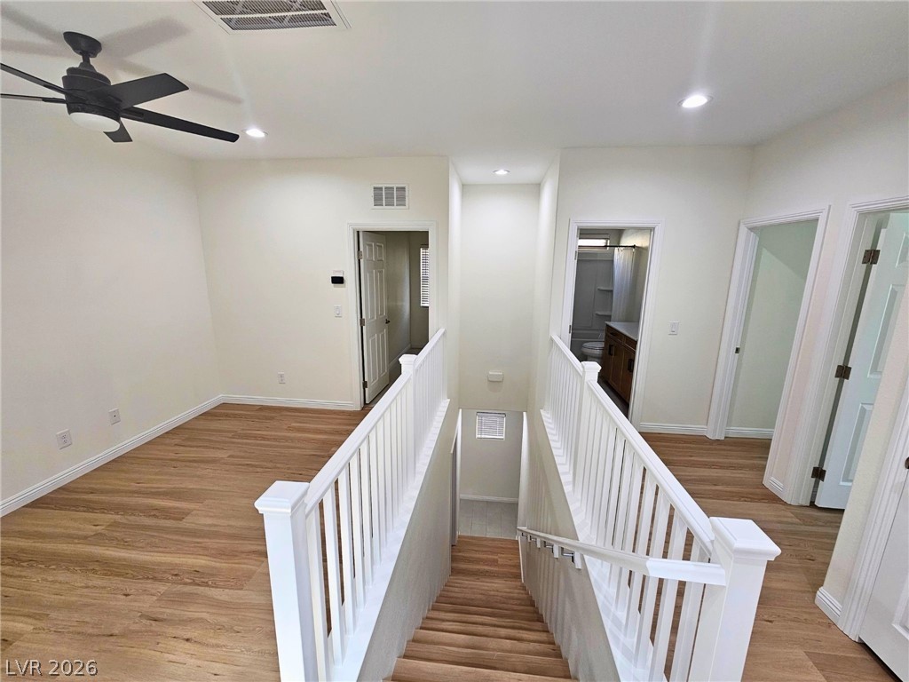8476 Spirit Vale Avenue Las Vegas NV 89117
