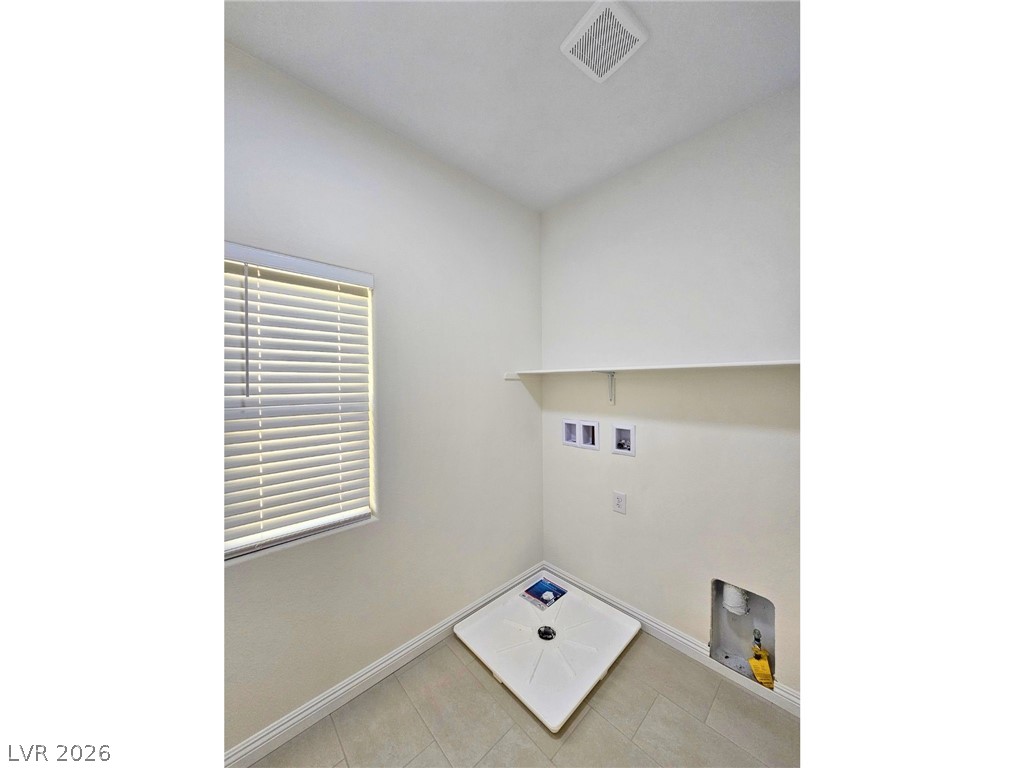 8476 Spirit Vale Avenue Las Vegas NV 89117