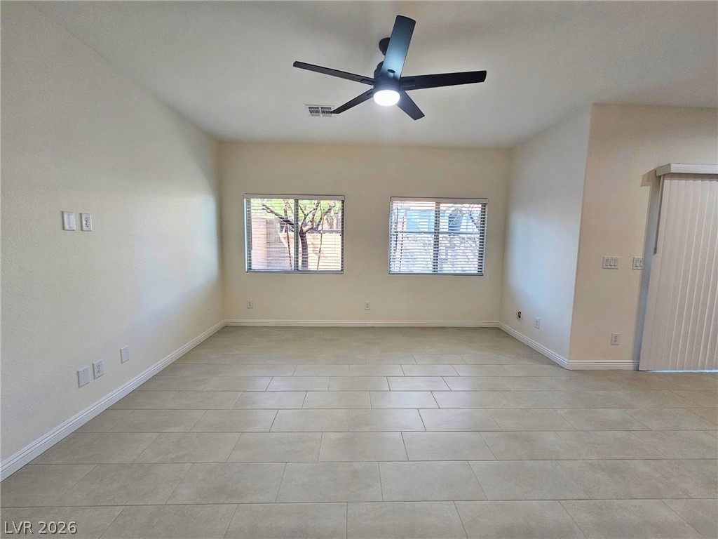 8476 Spirit Vale Avenue Las Vegas NV 89117
