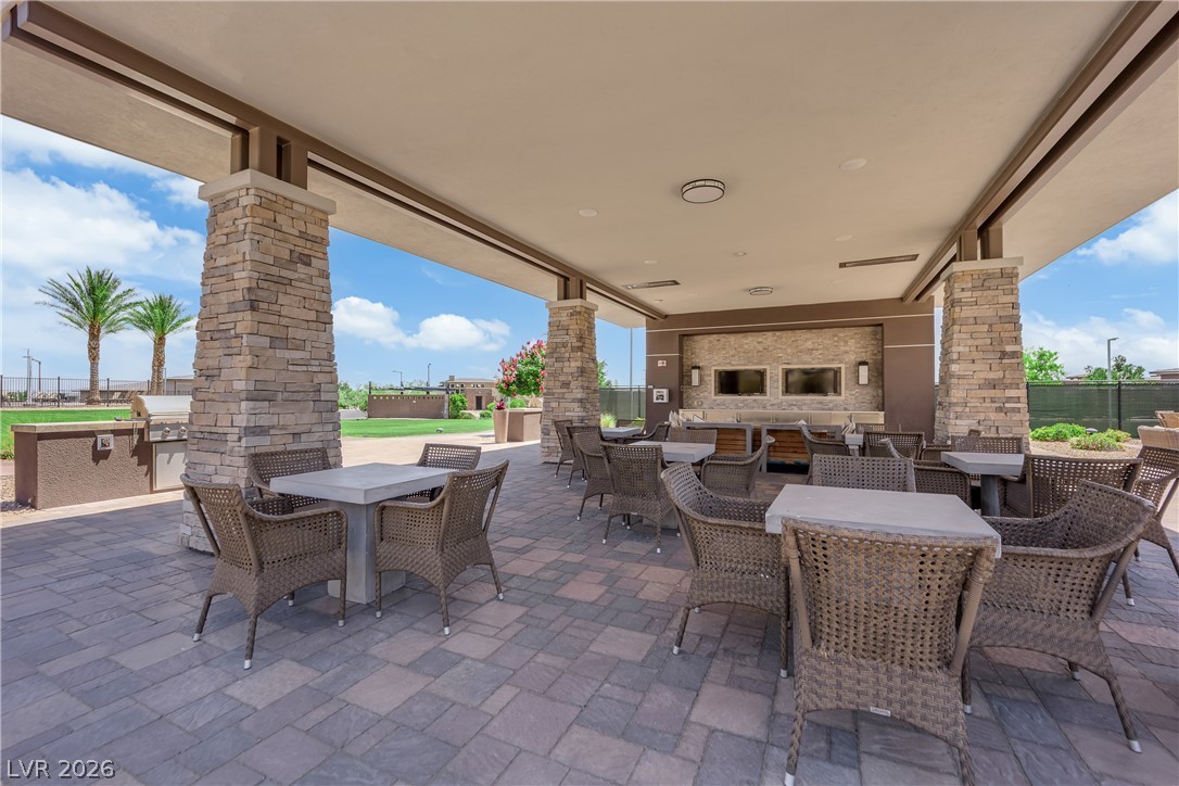 6677 Regency Stone Way Las Vegas NV 89148