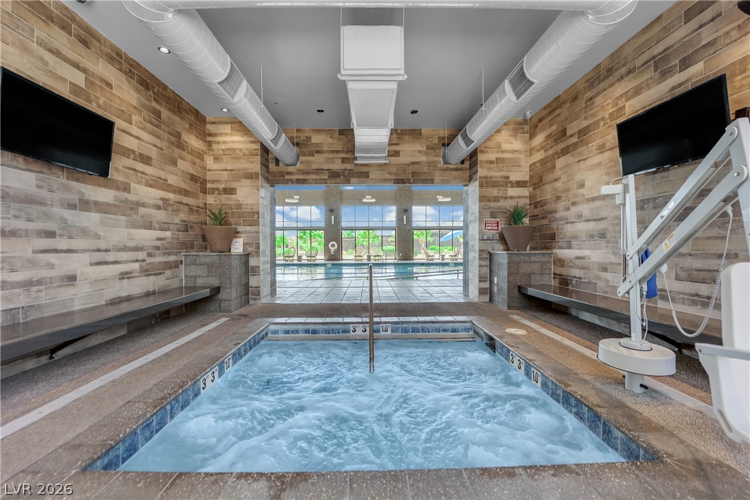 6677 Regency Stone Way Las Vegas NV 89148