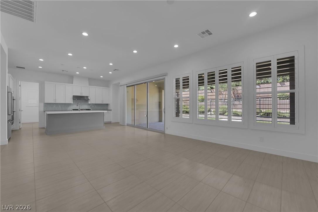 6677 Regency Stone Way Las Vegas NV 89148