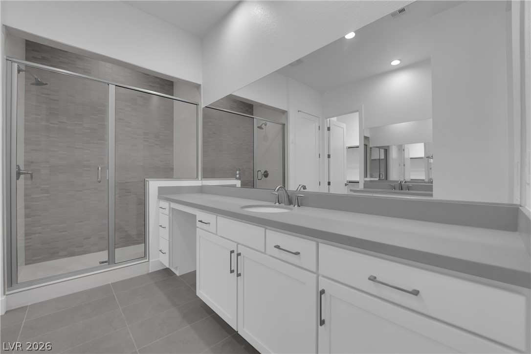 6677 Regency Stone Way Las Vegas NV 89148