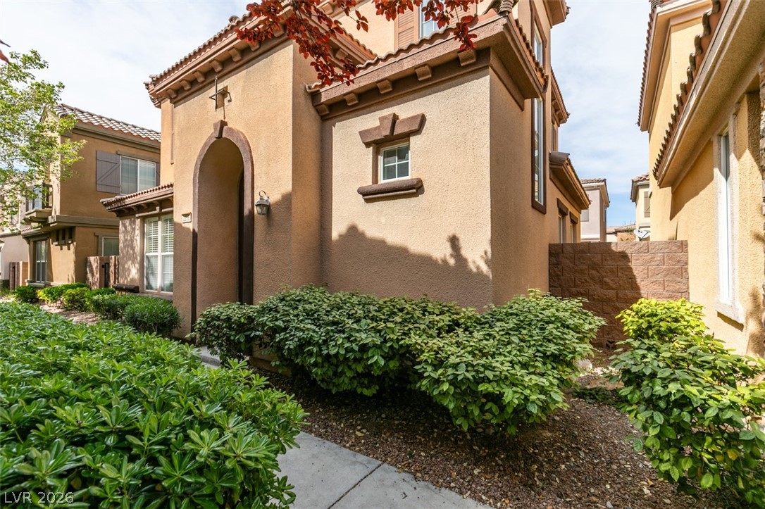 Las Vegas NV, 2256 Aragon Canyon Street