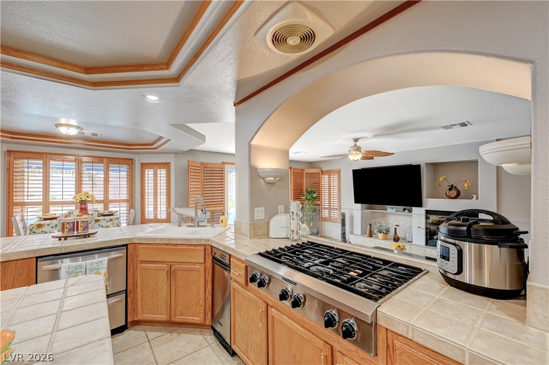 6491 Bright Nimbus Avenue Las Vegas NV 89139