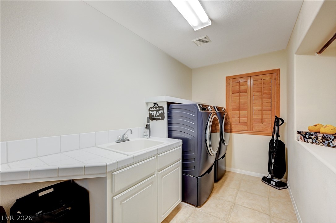 6491 Bright Nimbus Avenue Las Vegas NV 89139