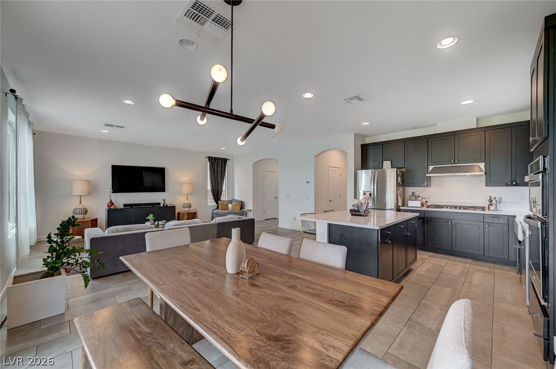 2557 Iron Crest Lane Las Vegas NV 89138