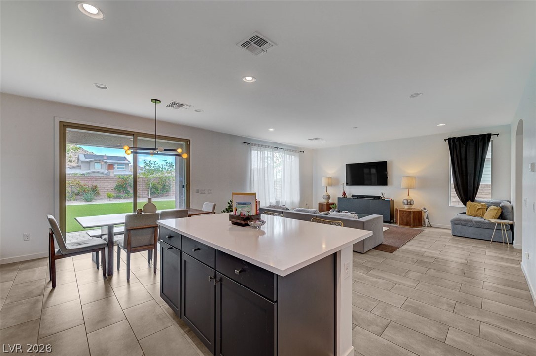 2557 Iron Crest Lane Las Vegas NV 89138