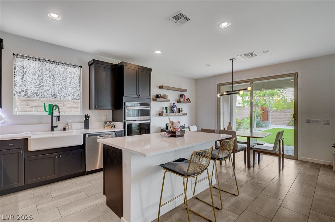 2557 Iron Crest Lane Las Vegas NV 89138