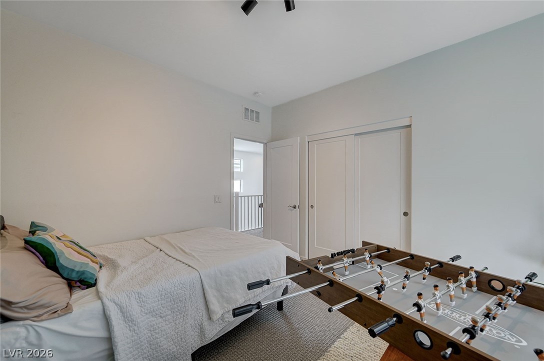 2557 Iron Crest Lane Las Vegas NV 89138